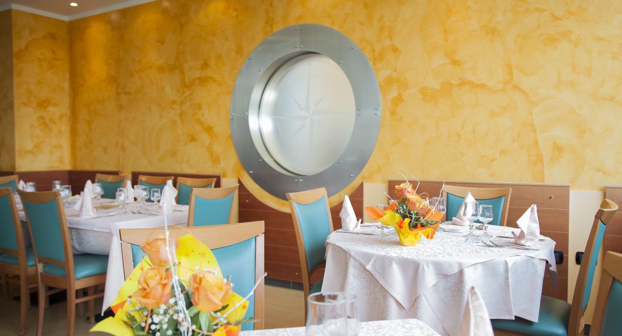 Hotel Atlas Alba Adriatica Extérieur photo